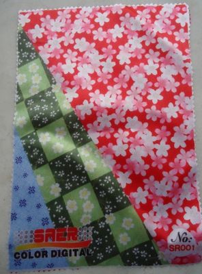 100% ντυμένο ύφασμα εκτύπωσης πολυεστέρα ψηφιακό για την παραγωγή τραπεζομάντιλων