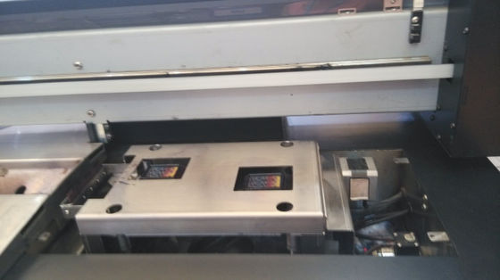 μηχανή εκτύπωσης εξάχνωσης υφάσματος καθρεφτών 3.2M για τη σημαία που κάνει εσωτερική & υπαίθρια