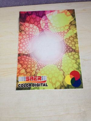 Η στρέβλωση έπλεξε το ψηφιακό τυπωμένο ύφασμα για το έμβλημα παραλιών ομπρελών