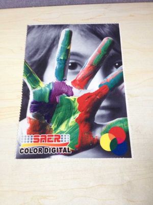 Η στρέβλωση έπλεξε το ψηφιακό τυπωμένο ύφασμα για το έμβλημα παραλιών ομπρελών