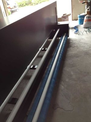 Αυτόματη μηχανή εκτύπωσης σημαιών πολυεστέρα ψηφιακή με DX7 το επικεφαλής πλάτος 3.2m