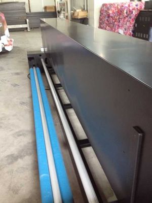 μεταφορά μηχανών εξάχνωσης χρωστικών ουσιών 1.8m άμεση και ξηρά θερμάστρα χρώματος αποτυπώσεων για τη σημαία